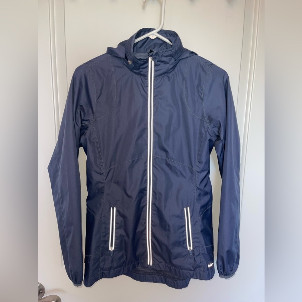 navy blue wind breaker